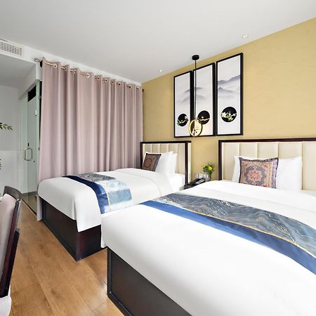 Beijing Tangfu Nanluoguxiang Wang Fu Jing Forbidden City Snack Street Hotel,1 Stop Walking To Airport Express,3 Stop To Tiananmen&Free Laundry Dry Service &Professional Free Tour Ticket Service With English Speaking Staff Buitenkant foto