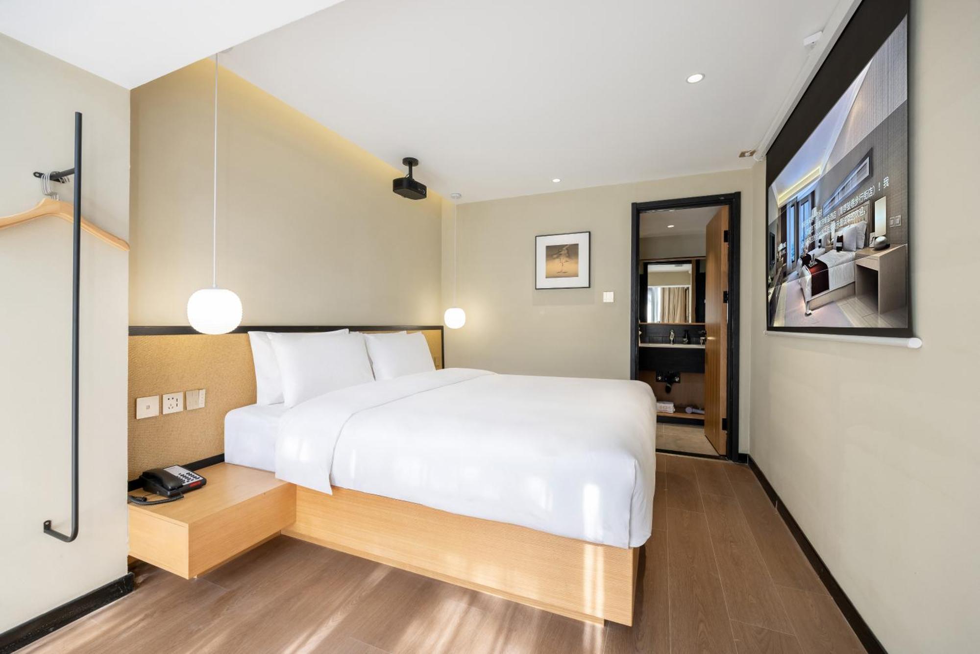 Beijing Tangfu Nanluoguxiang Wang Fu Jing Forbidden City Snack Street Hotel,1 Stop Walking To Airport Express,3 Stop To Tiananmen&Free Laundry Dry Service &Professional Free Tour Ticket Service With English Speaking Staff Buitenkant foto