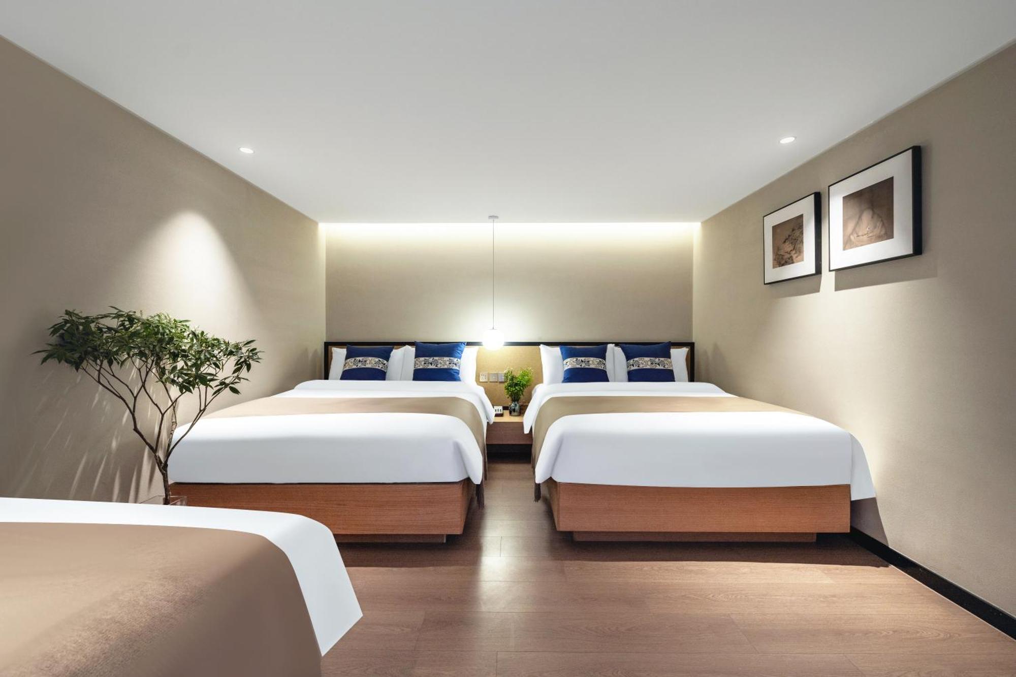 Beijing Tangfu Nanluoguxiang Wang Fu Jing Forbidden City Snack Street Hotel,1 Stop Walking To Airport Express,3 Stop To Tiananmen&Free Laundry Dry Service &Professional Free Tour Ticket Service With English Speaking Staff Buitenkant foto
