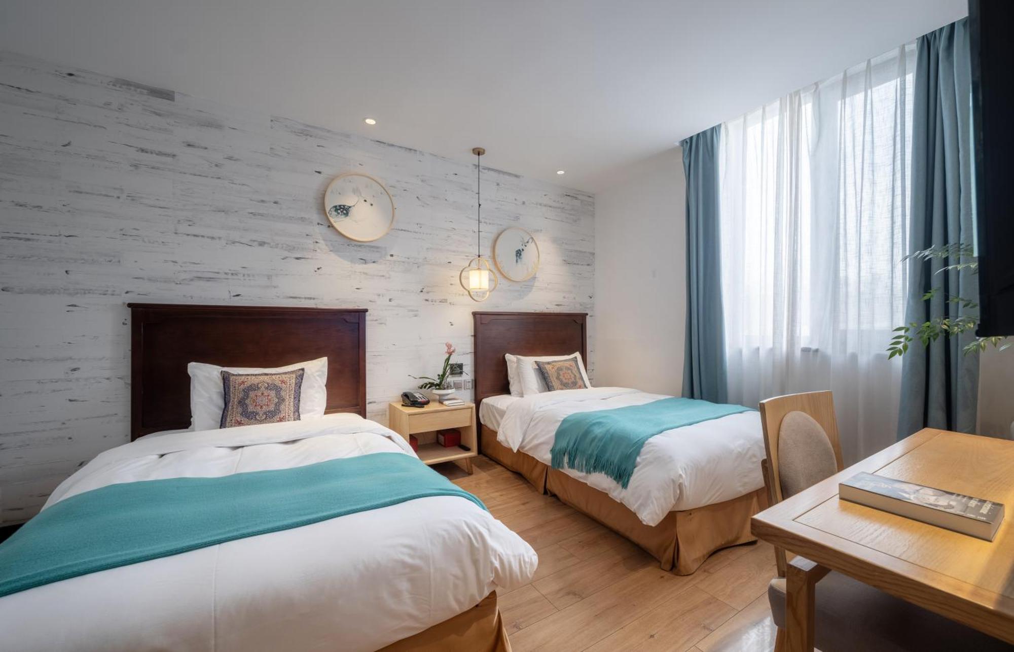 Beijing Tangfu Nanluoguxiang Wang Fu Jing Forbidden City Snack Street Hotel,1 Stop Walking To Airport Express,3 Stop To Tiananmen&Free Laundry Dry Service &Professional Free Tour Ticket Service With English Speaking Staff Buitenkant foto